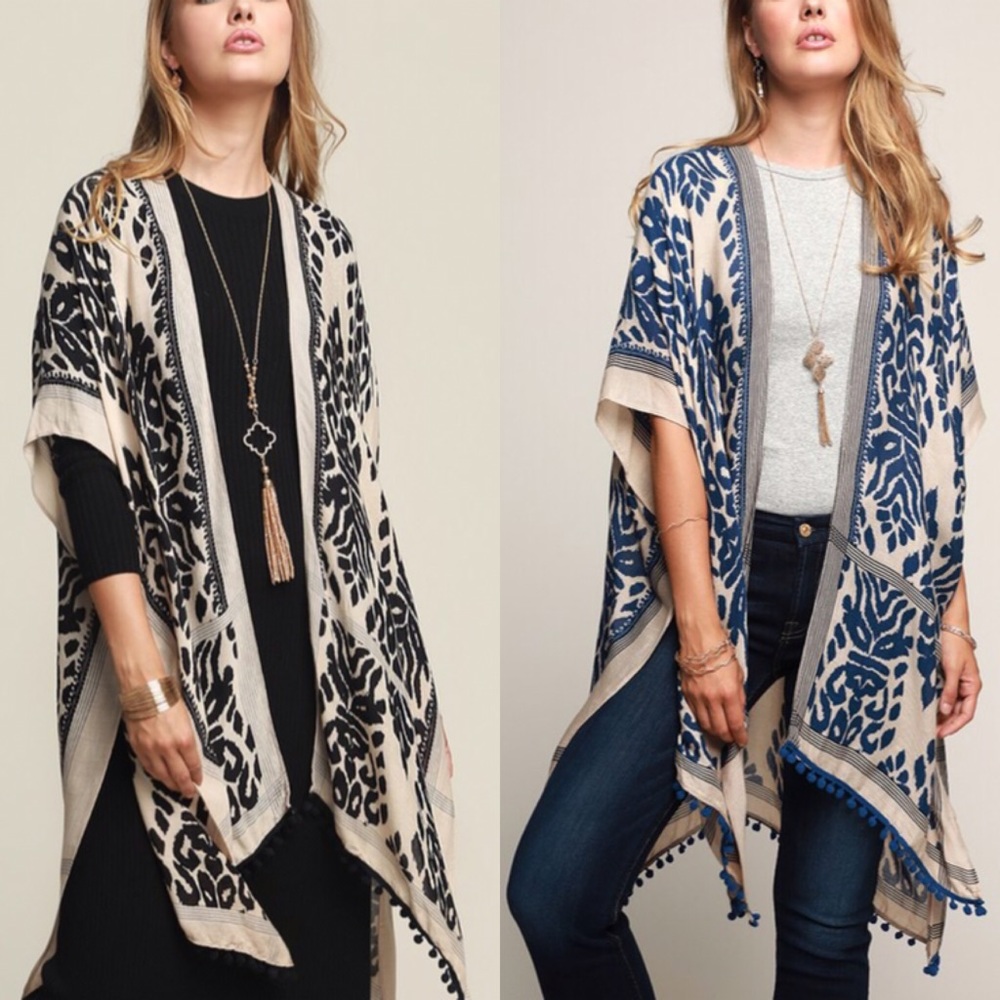 Boho chic printed kimono with mini pom pom trim - Picture 3 of 8